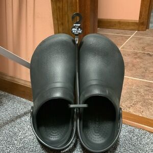 CROCS Classic Black Clogs
